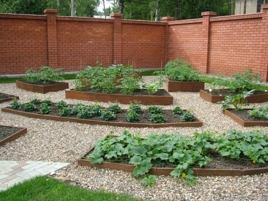 The Edible Garden огород в палисаднике