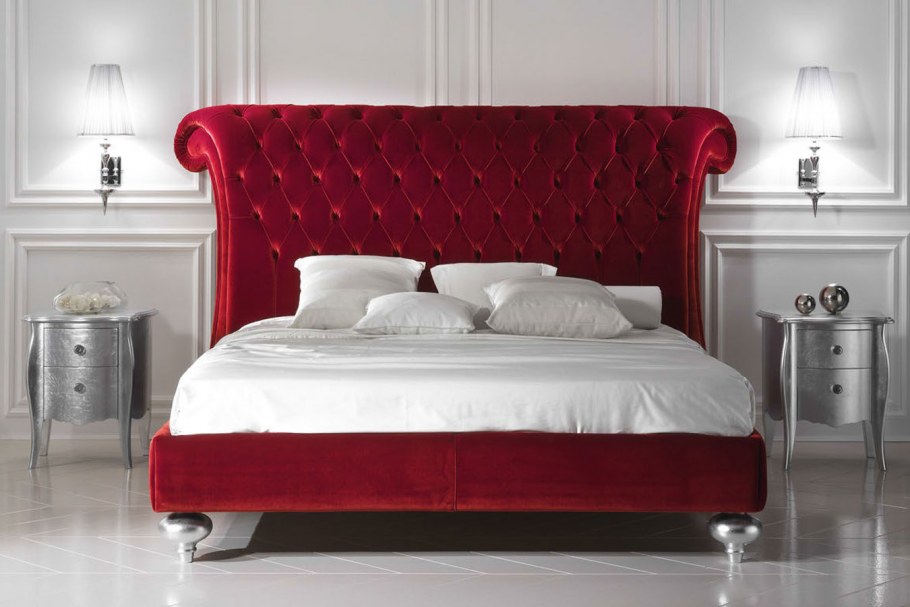 Красная спальня