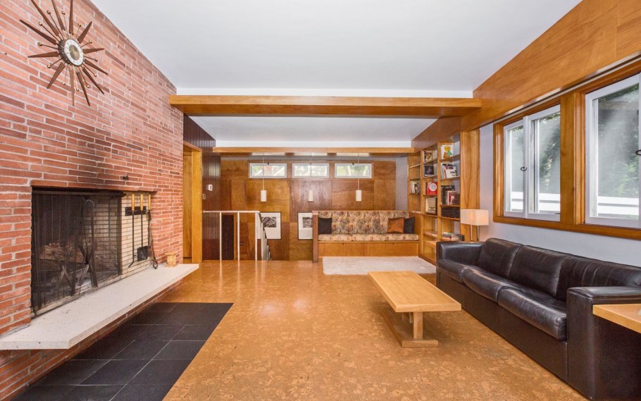 МИД сенчури камин