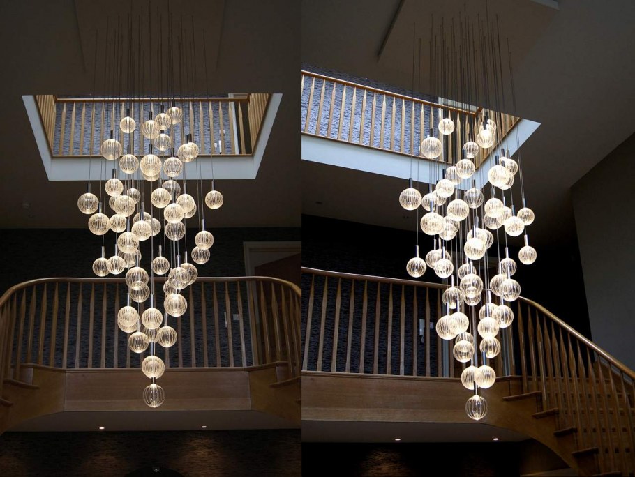 Люстра на лестницу