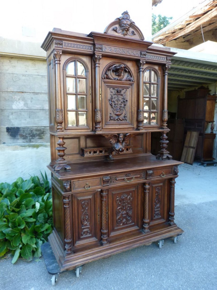 Дореволюционная мебель