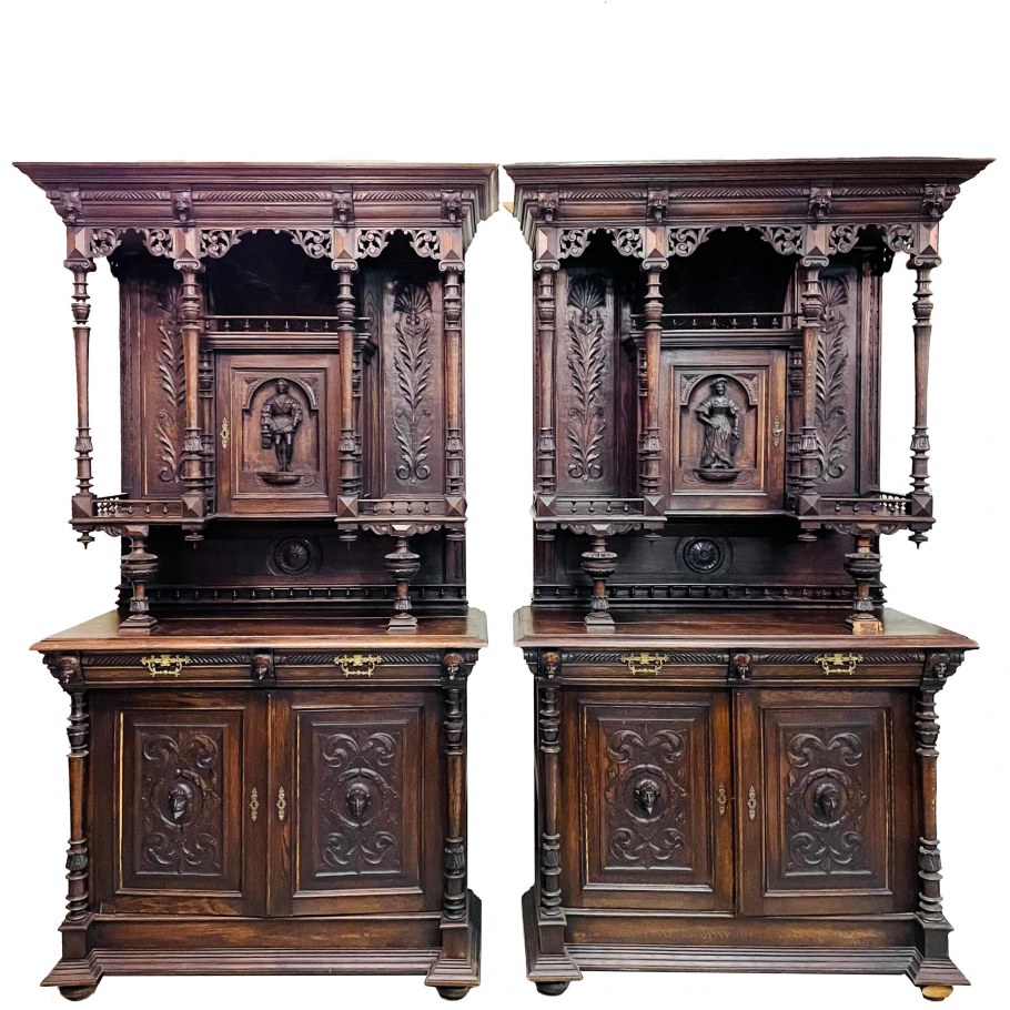 Буфет горка старинный из массива дуба Ренессанс Франция 17-19 века