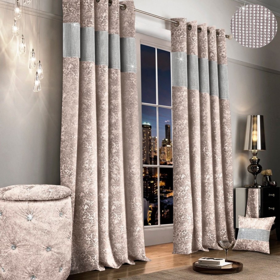 Интерьер спальни в стиле рококо фото