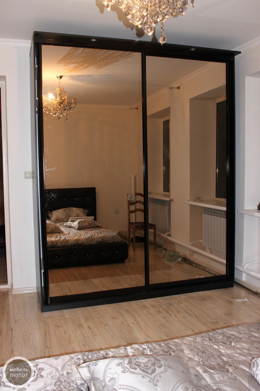 Декор зеркала шкафа купе