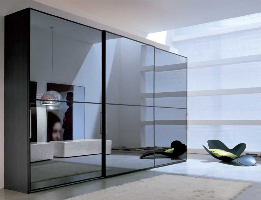 Шкаф купе 4 двери 1 зеркало