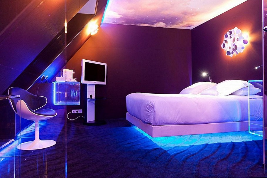 Крутая комната