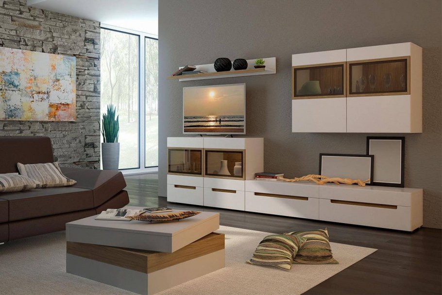 Стеллаж в маленькой гостиной