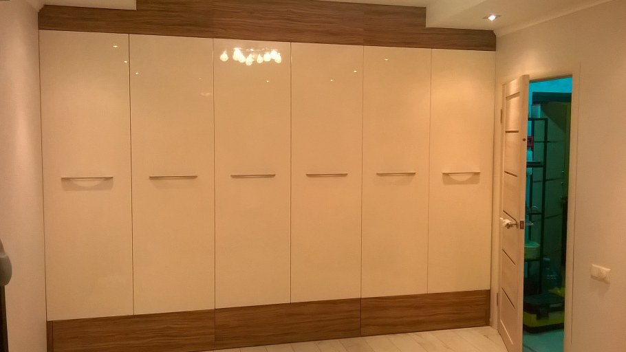 Шкаф-гардероб Мистер Дорс 2000*3000*200