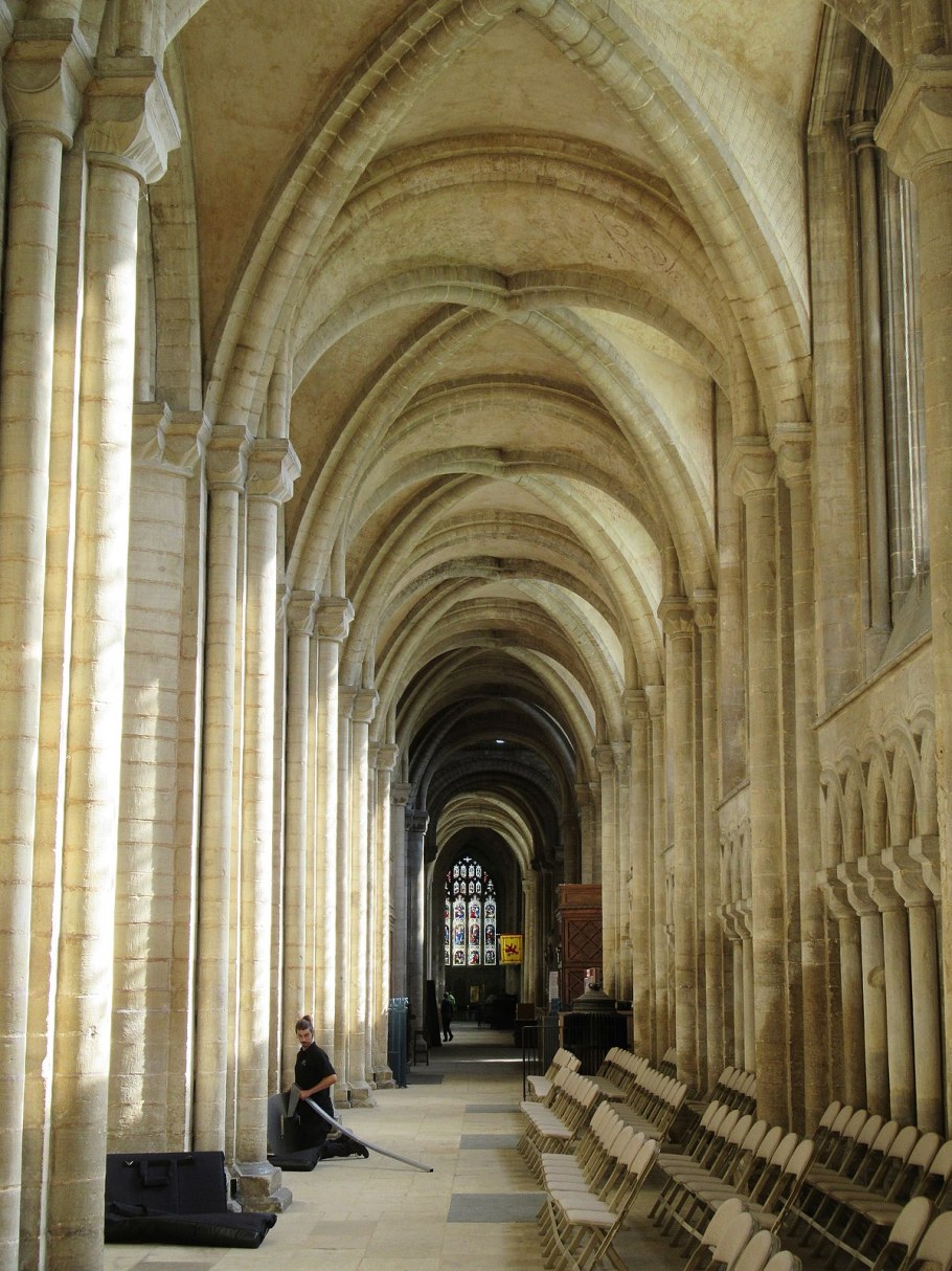 Нервюры Готика