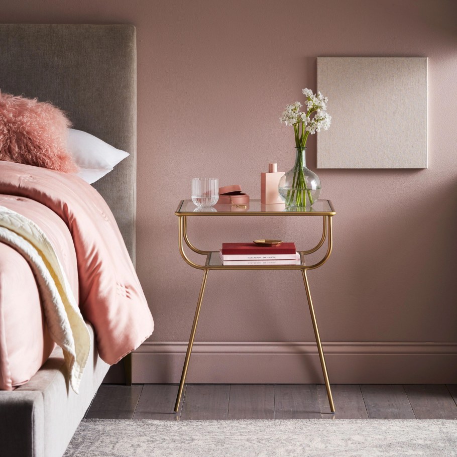 Золотисто розовый интерьер