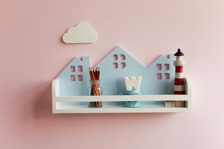 Полка домик в детскую