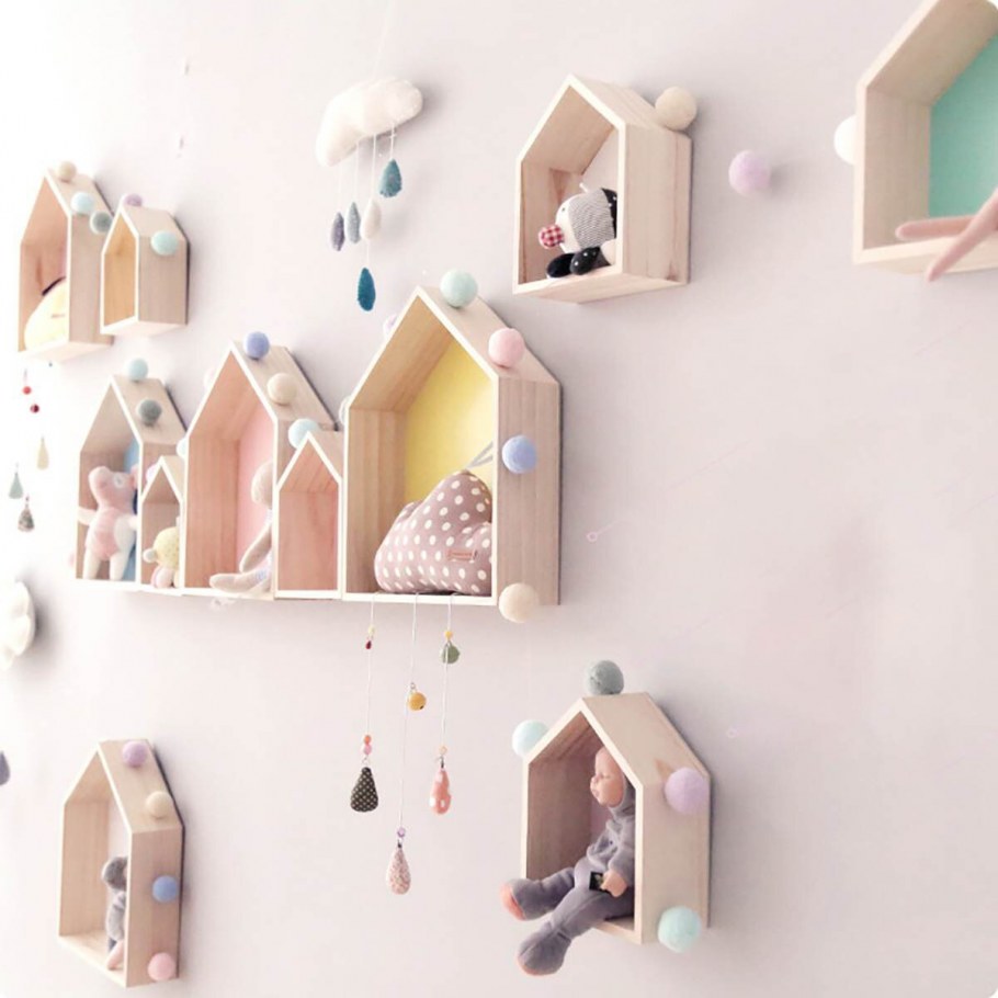 Полка настенная домик