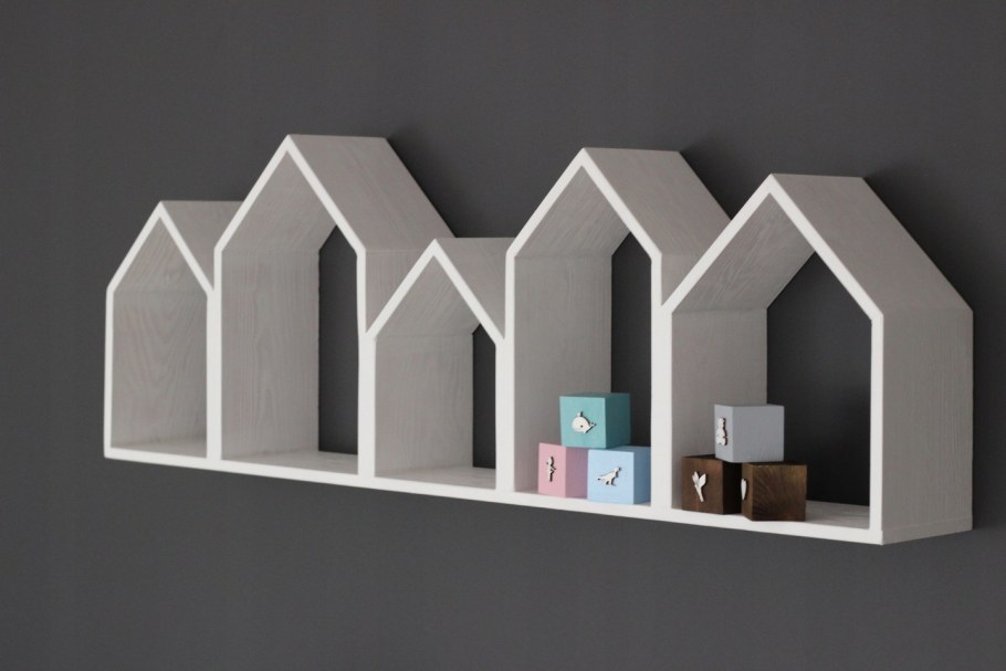 Полка домик на стену