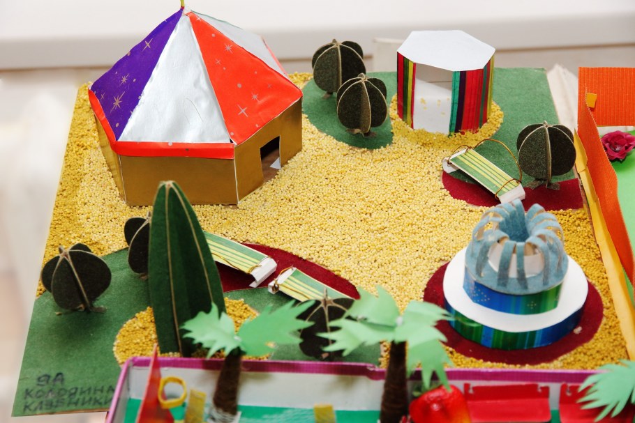 Макет города из картона