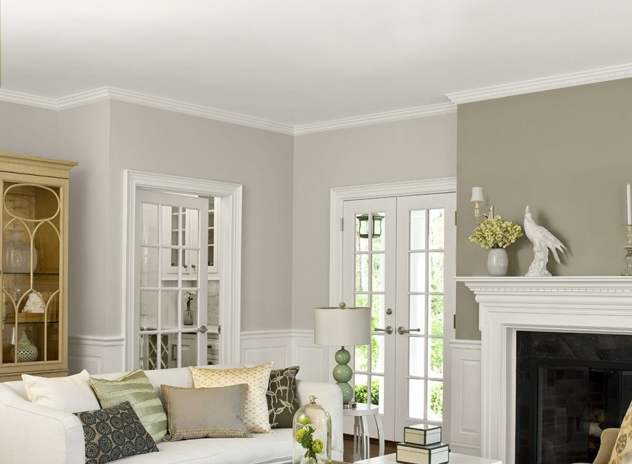 Benjamin Moore OC 117