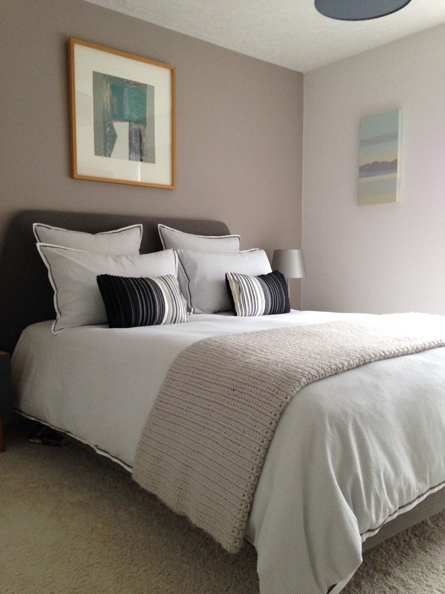 Цвет Dulux 10yy 64/048