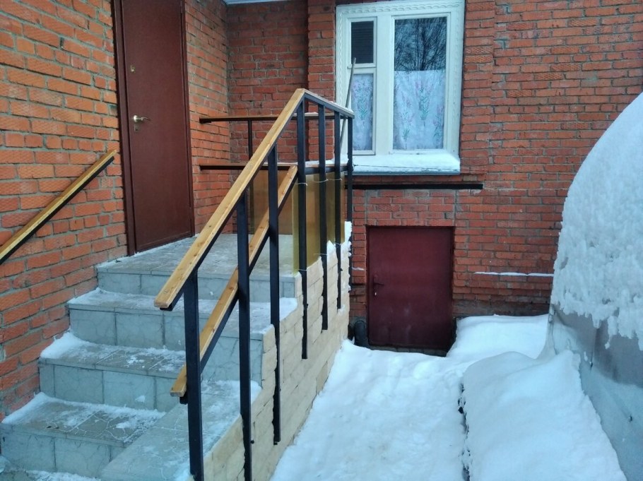 Пристройка к дому с подвалом