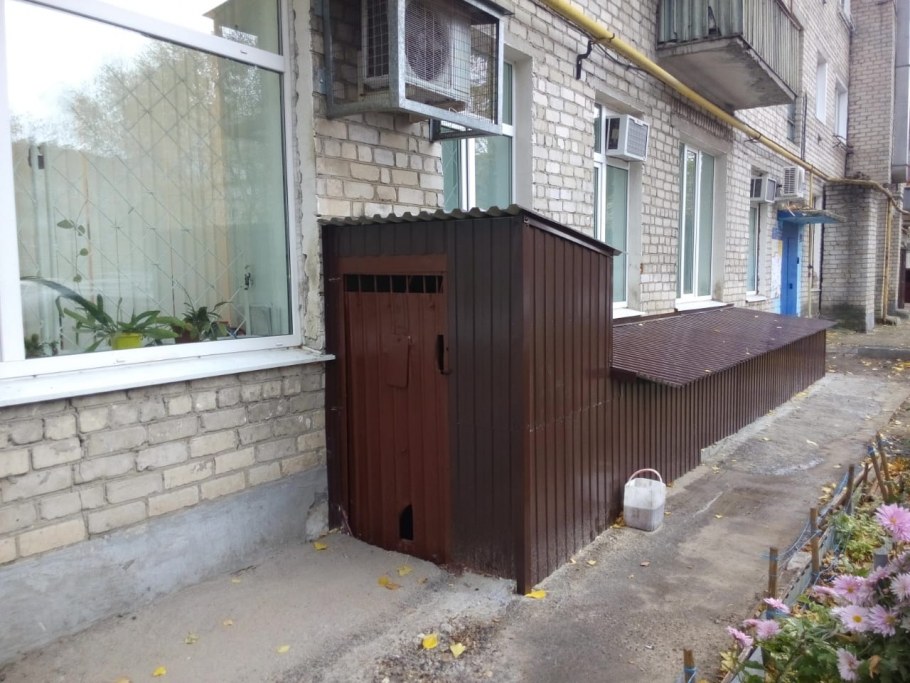 Входная группа в Цороль