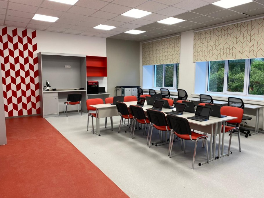 Точка роста мебель для кабинетов