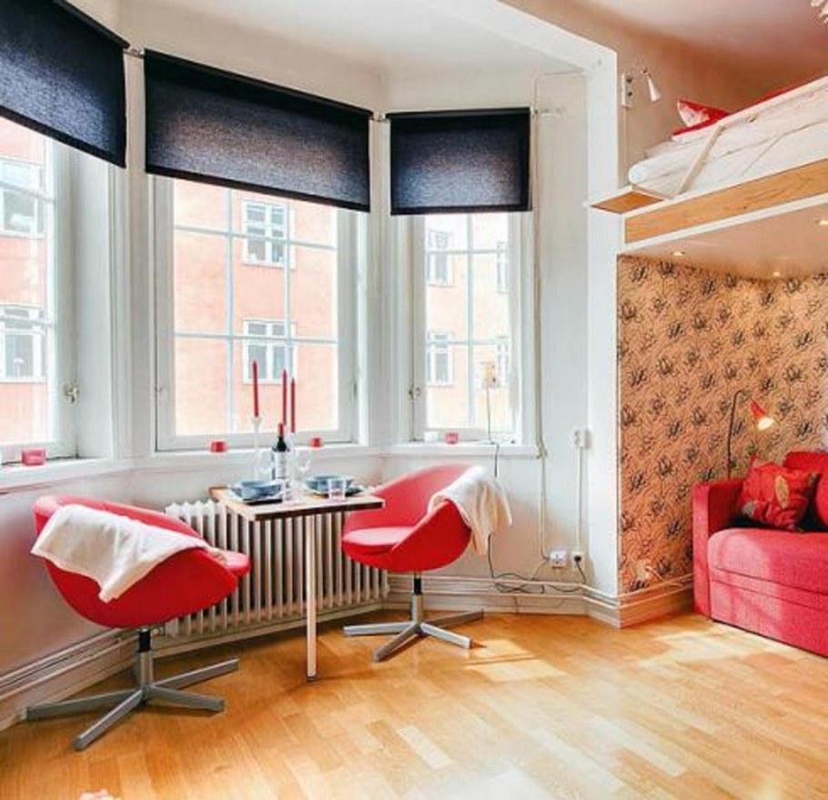 Шторы в детскую комнату с эркером