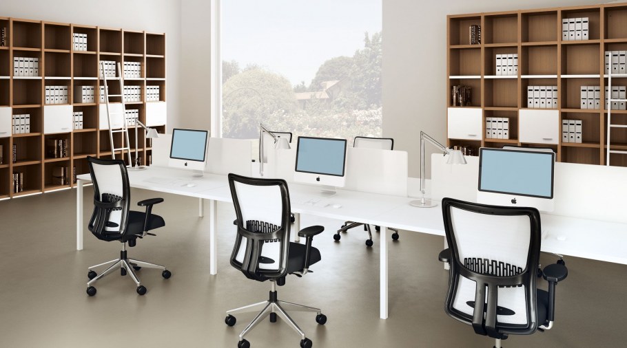 Расположение мебели в офисе