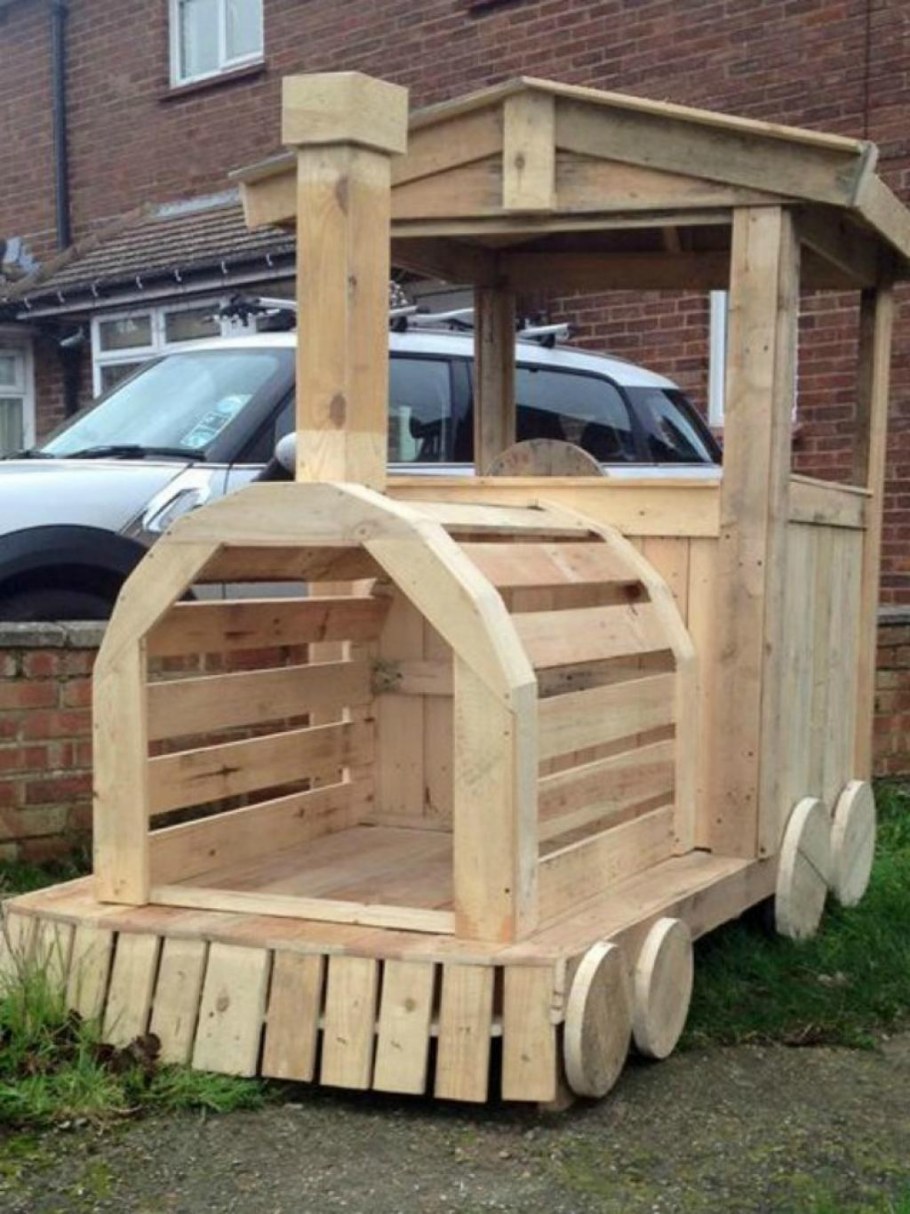 Деревянные постройки для детского сада