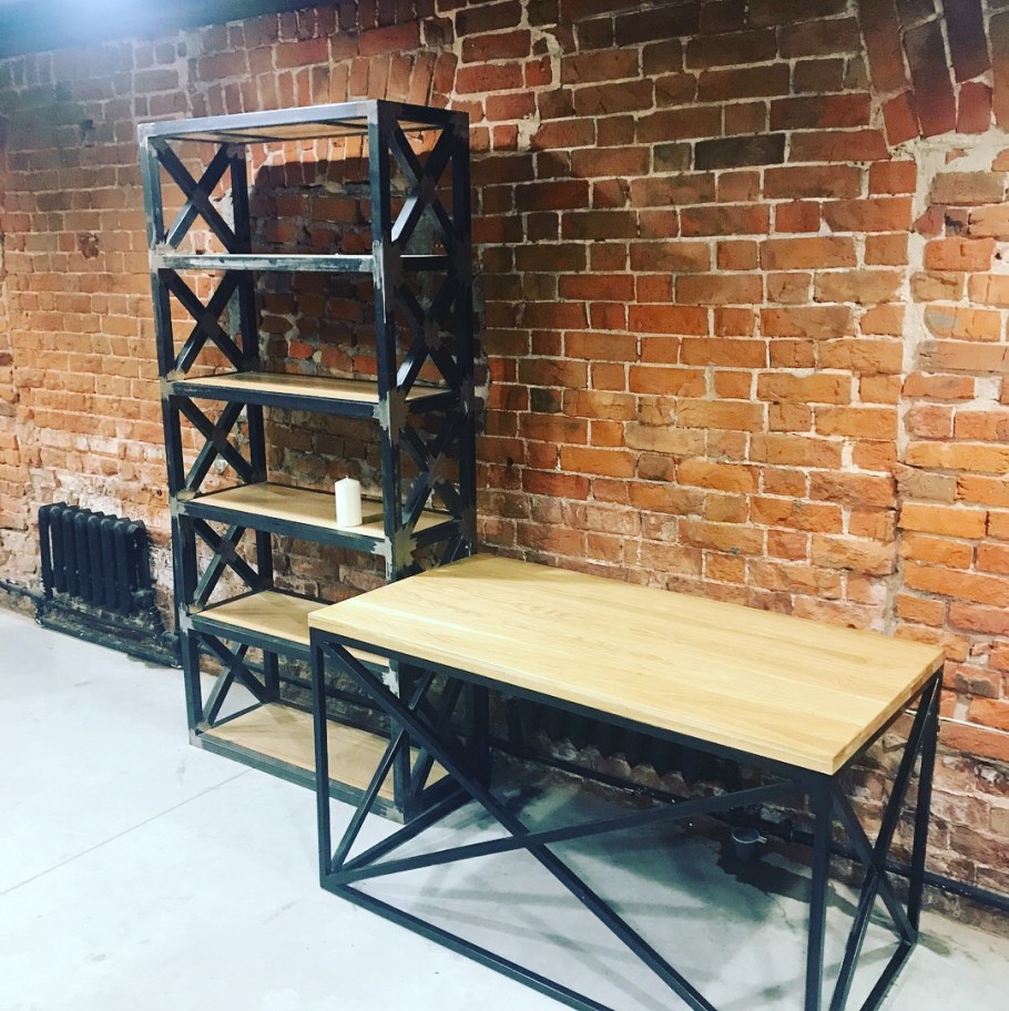 Мебель лофт для кафе