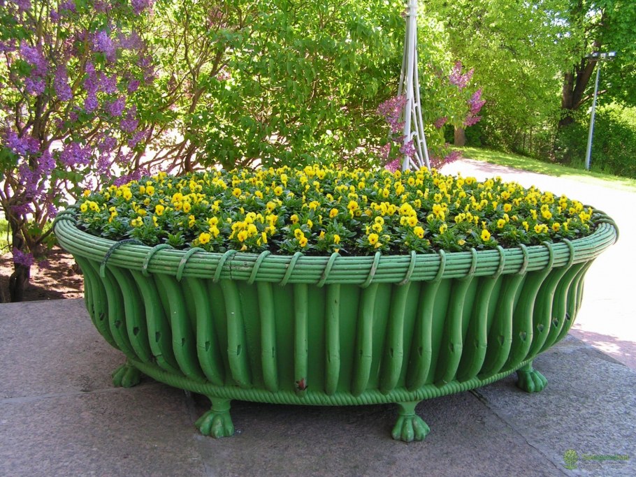 Цветник многоярусный Каскад