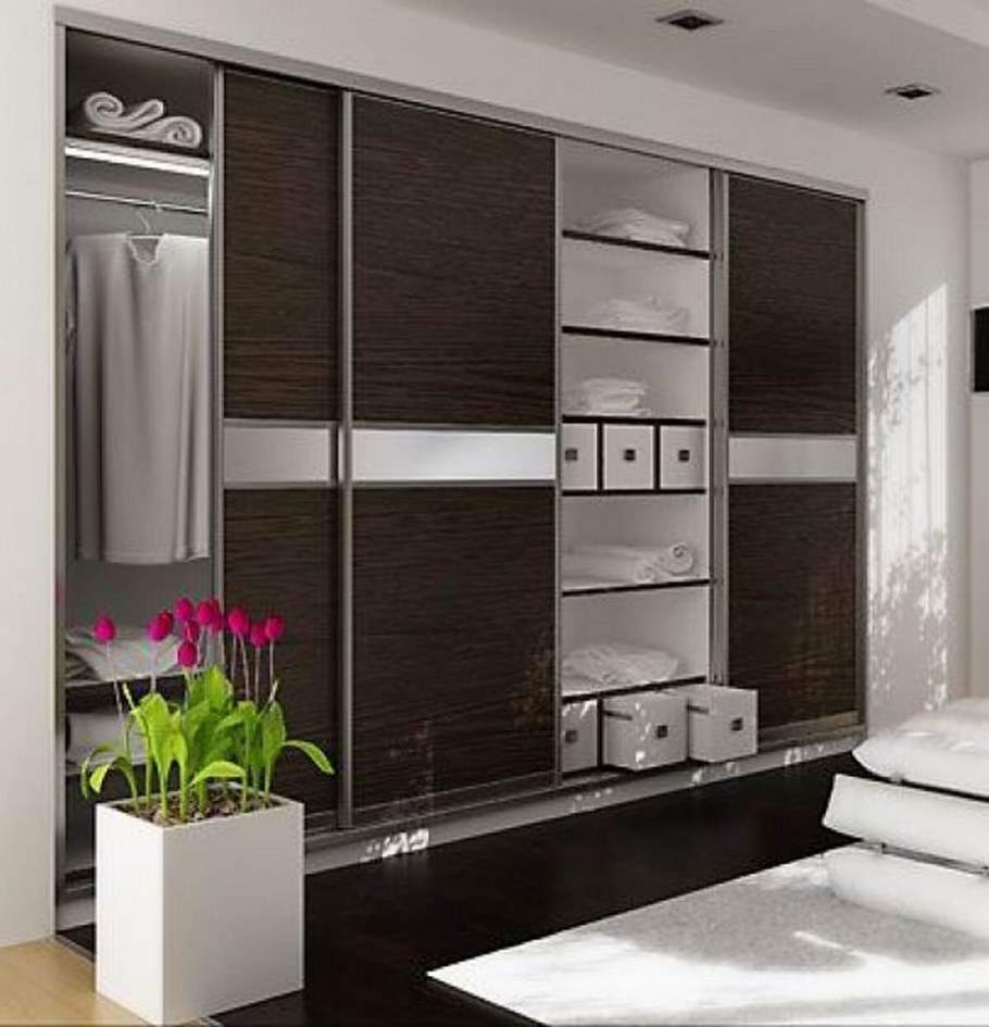 Шкаф купе в стиле хайтек