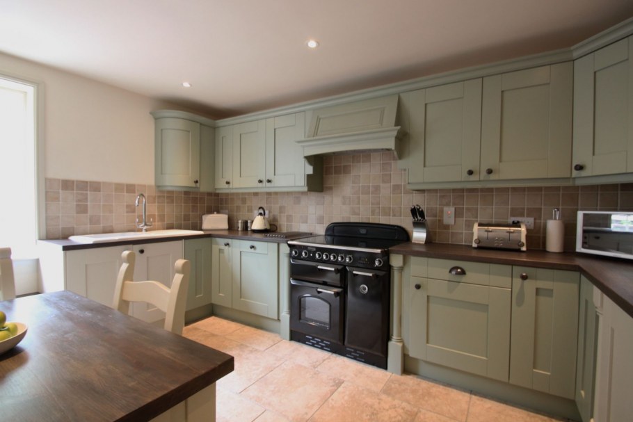 Кухня Альмонд ваниль