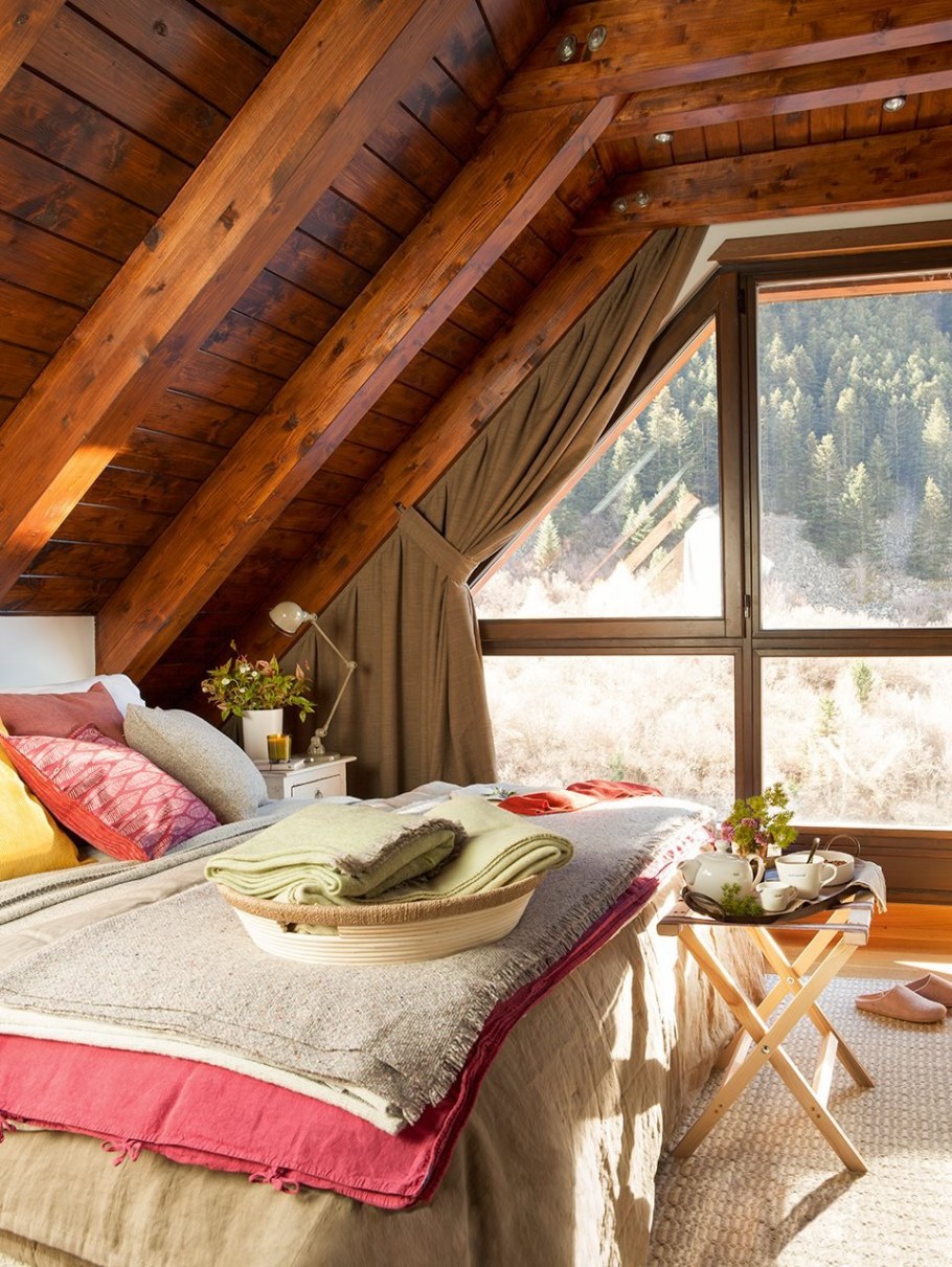 Мансарда в стиле рустик