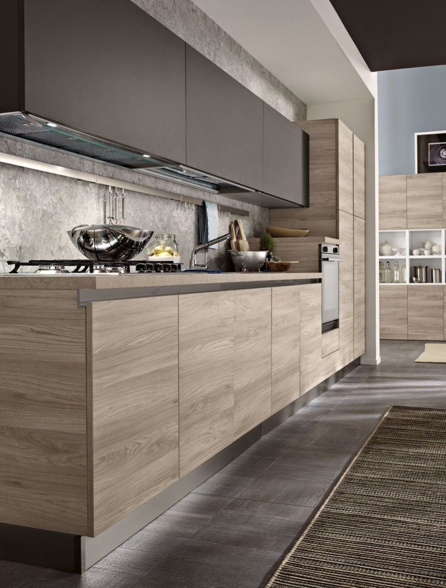 Кухня с фасадами под бетон