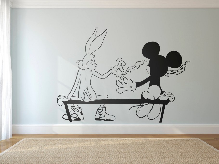 Украшения для стены