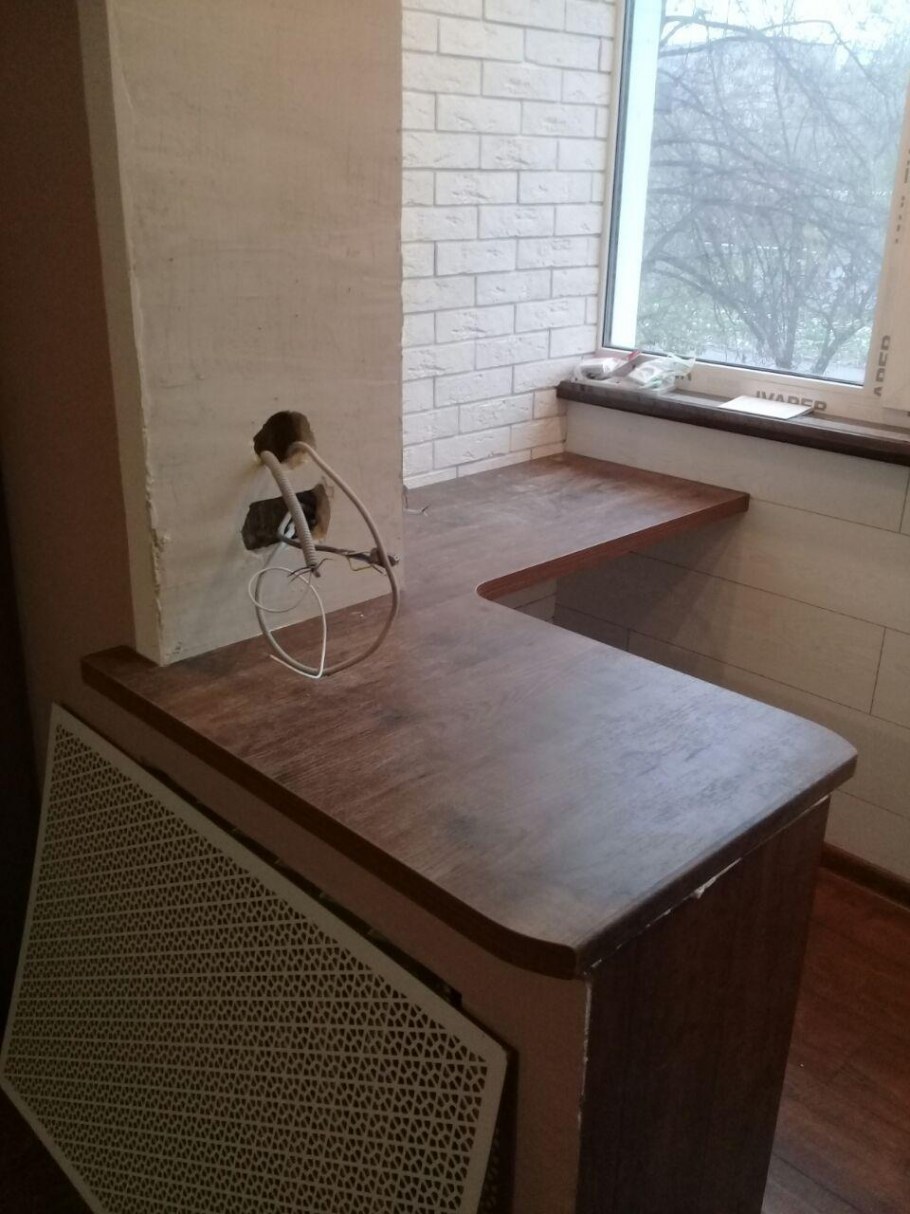 Столешница с объединенным балконом