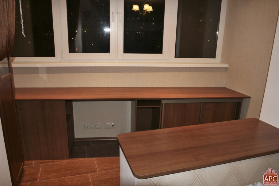 Столешница для балконного проема