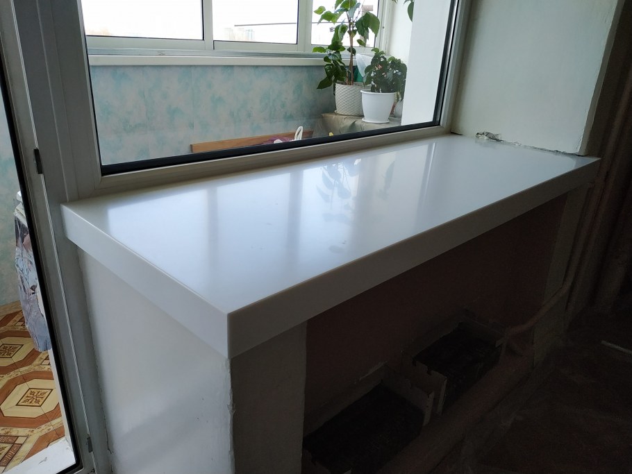 Деревянный подоконник столешница
