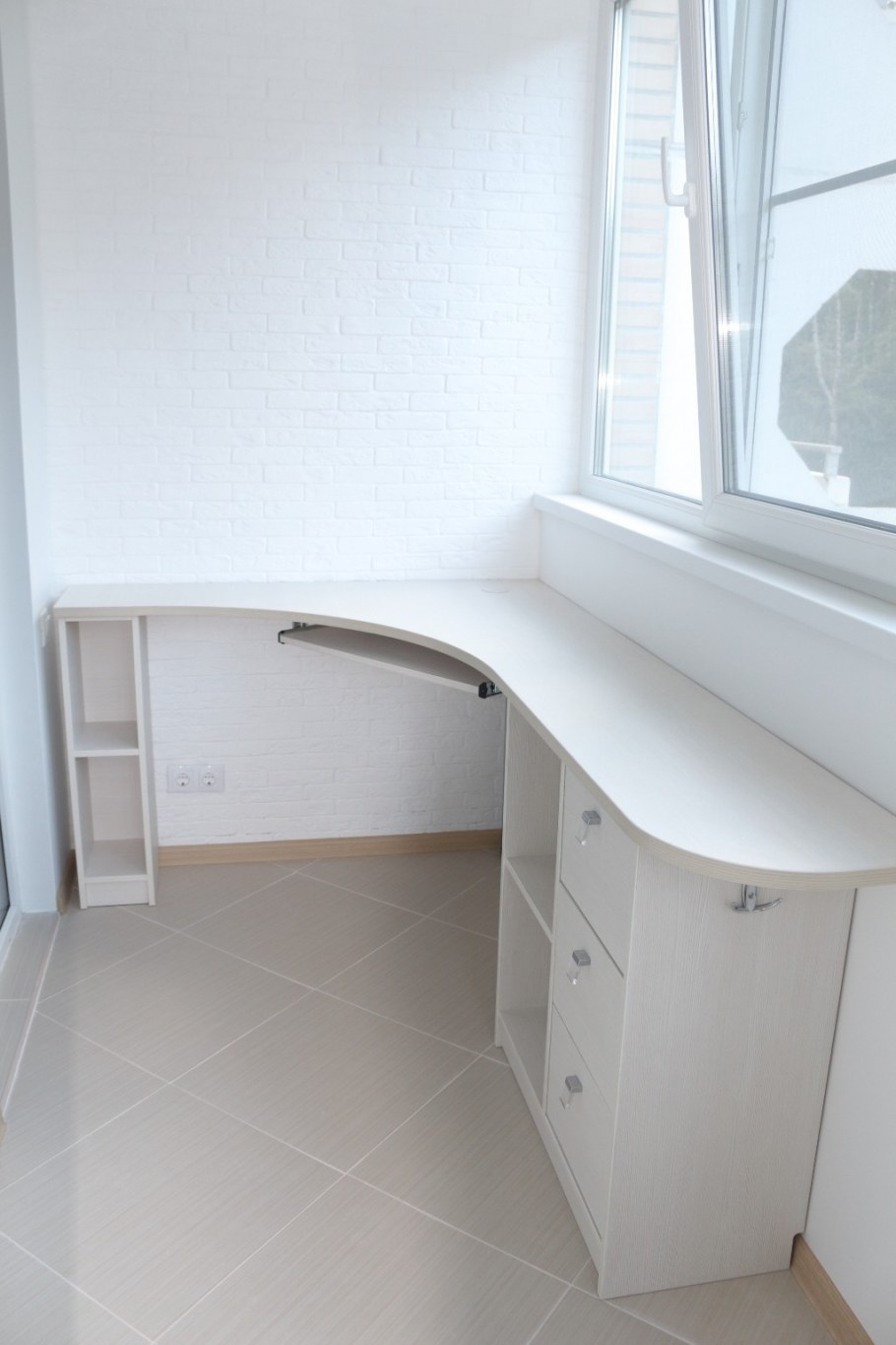 Подоконник на кухне