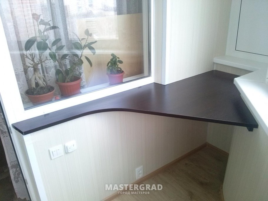 Столешница для балконного проема