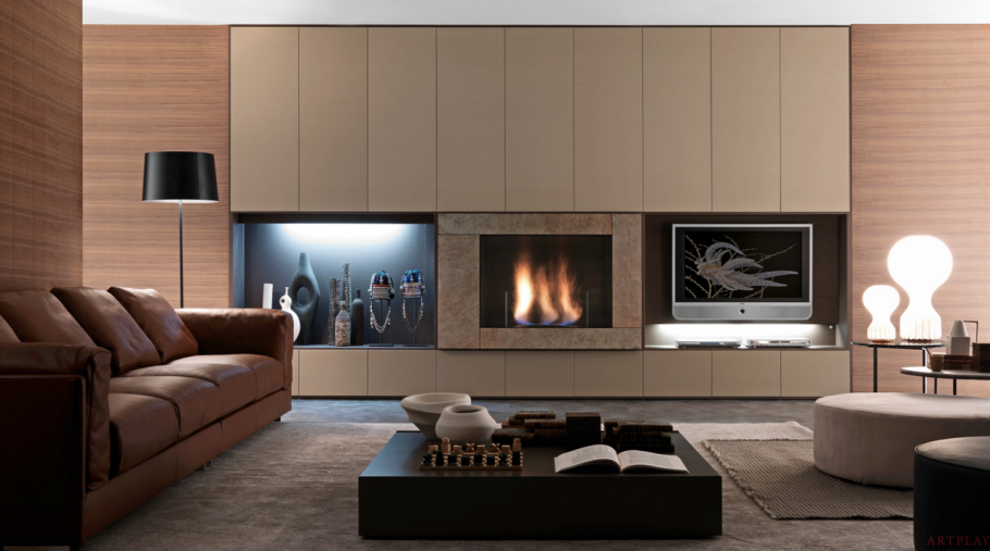 Телевизор над камином