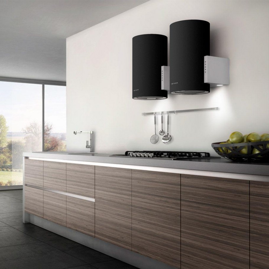 Konigin Neo, чёрная, 60см