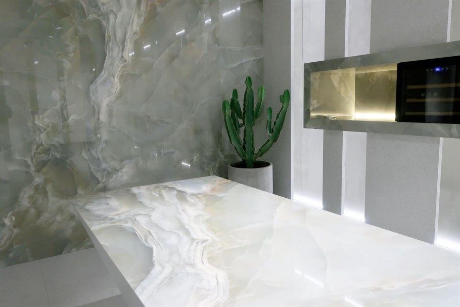 Керамогранит Itaca Оникс