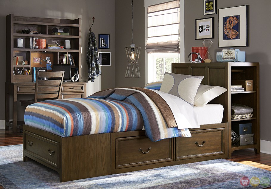 Кровать итальянский орех односпальная