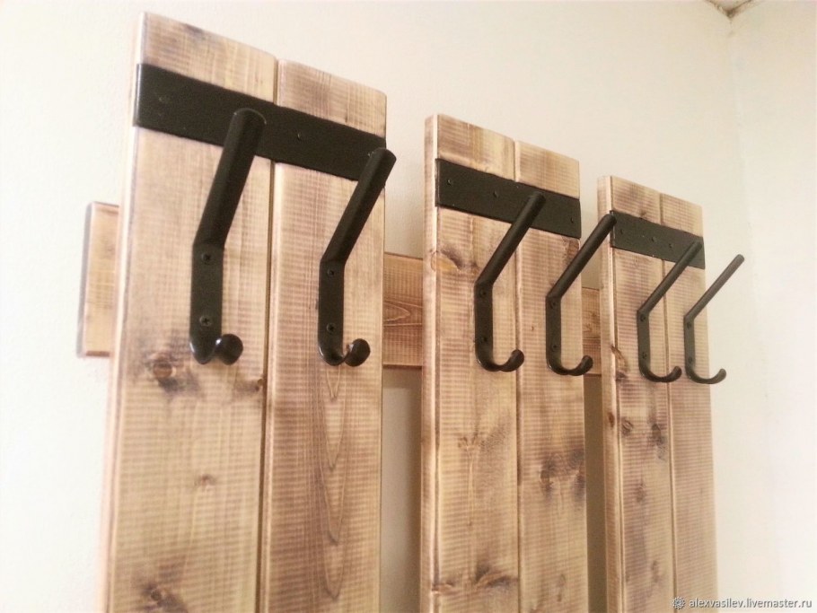 Вешалка настенная с полкой Брюгге