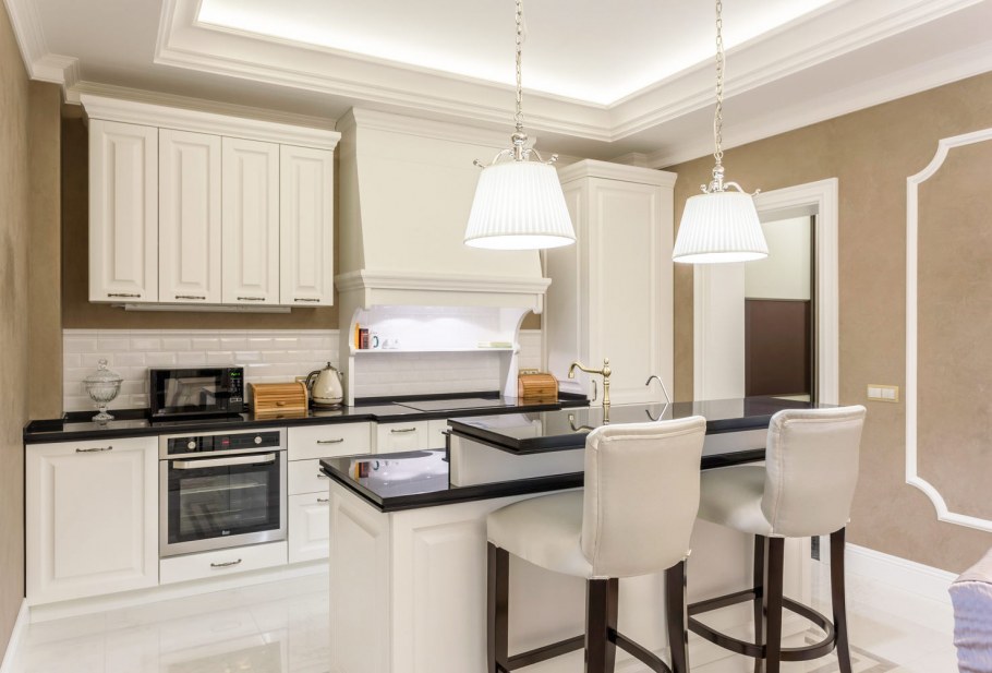 Белые кухни