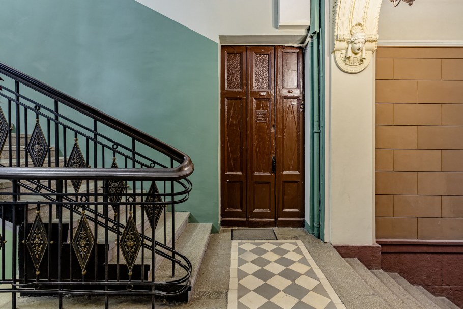 Разрисованные подъезды домов