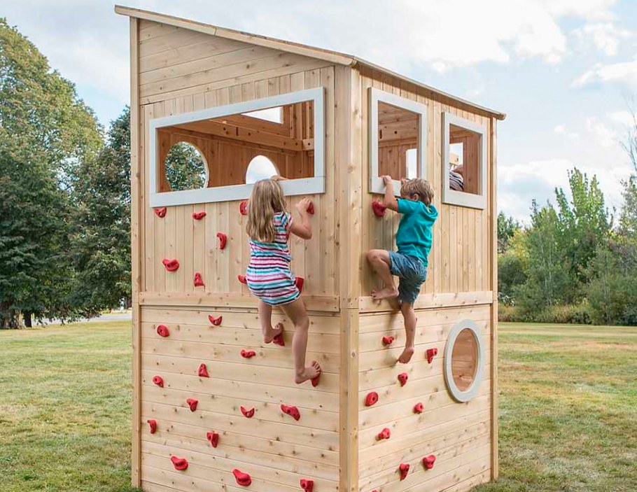 Домик для детей на даче