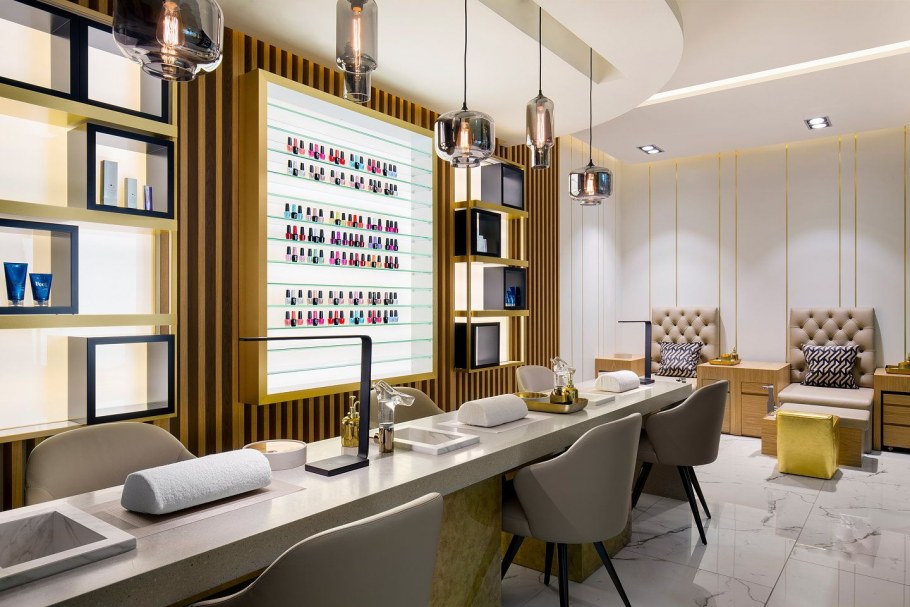 Интерьер ногтевой студии