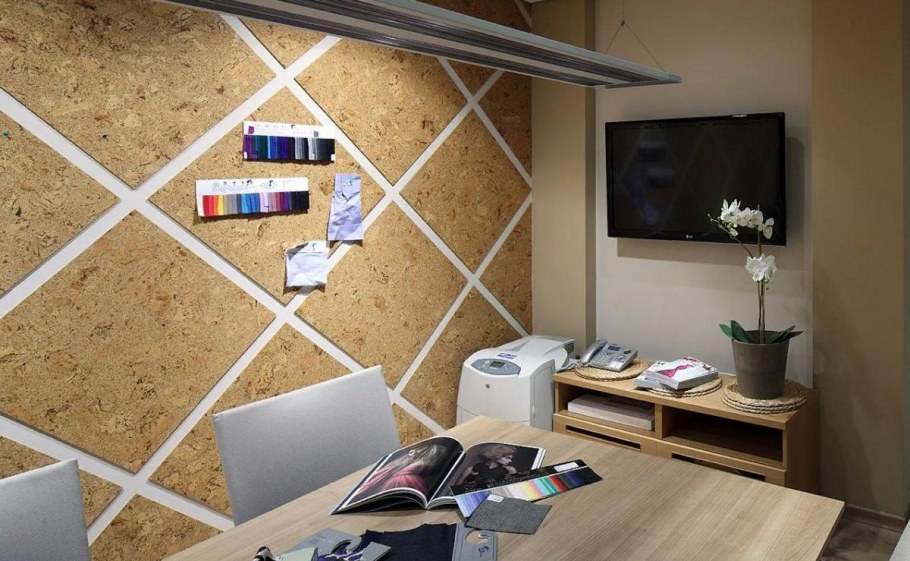 Наклеивающиеся панели для стен