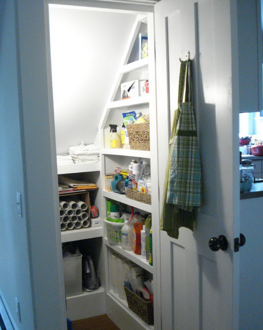 Ухкаякладовка на кухне