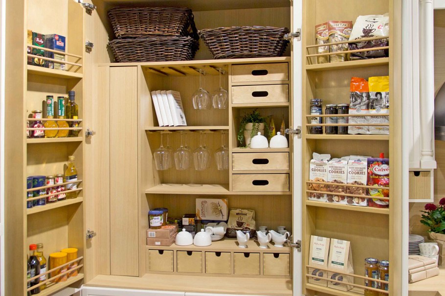 Лорена кухни Вилладж